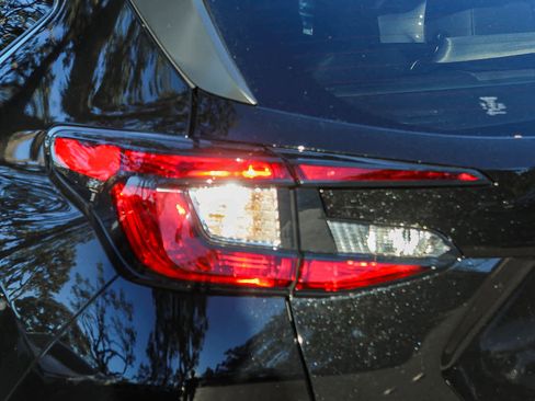 New 2026 Subaru Crosstrek 2.5i Limited image 7