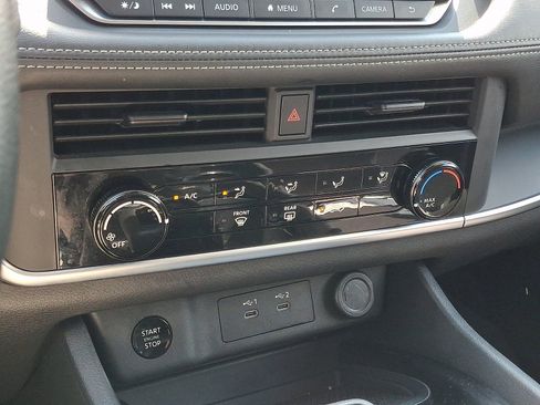 Certified 2025 Nissan Rogue S AWD/4WD image 17