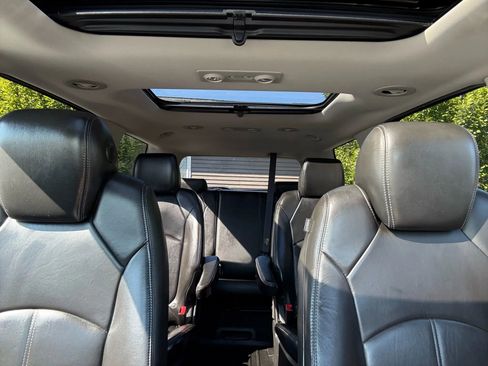 Used 2014 GMC Acadia SLT image 21