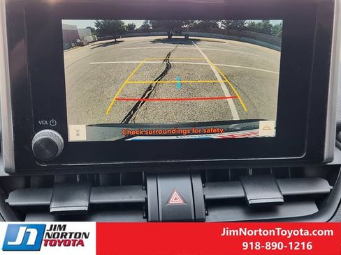 Used 2024 Toyota RAV4 XLE w/ Convenience Package FWD image 19