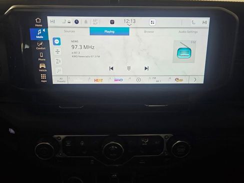 Used 2024 Jeep Wrangler Unlimited Rubicon 4xe w/ Convenience Group image 30