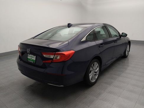 Used 2018 Honda Accord LX image 9