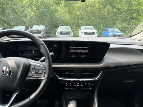 Certified 2025 Buick Encore GX Avenir w/ Avenir Technology Package AWD/4WD image 16