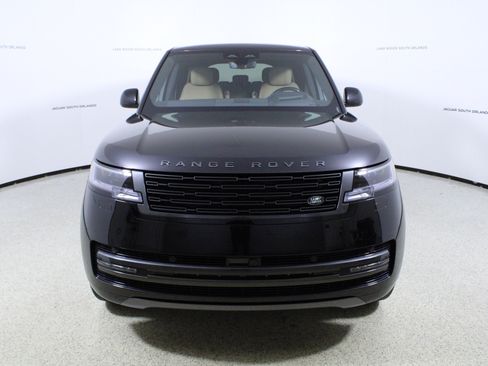 New 2026 Land Rover Range Rover Long Wheelbase SE AWD/4WD image 2