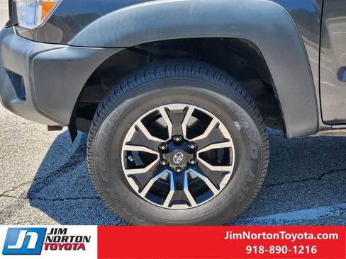 Used 2012 Toyota Tacoma PreRunner w/ Convenience Pkg RWD image 13