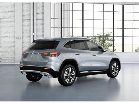 New 2026 Mercedes-Benz GLA 250 4MATIC image 21
