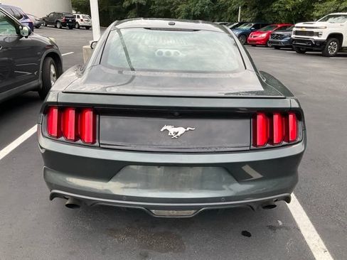 Used 2016 Ford Mustang Premium RWD image 8