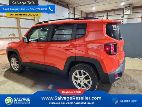 Used 2020 Jeep Renegade Latitude w/ Cold Weather Group AWD/4WD image 3