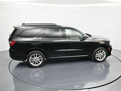 Used 2024 Dodge Durango GT image 32