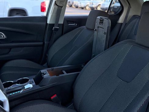 Used 2017 Chevrolet Equinox LT w/ Convenience Package FWD image 25