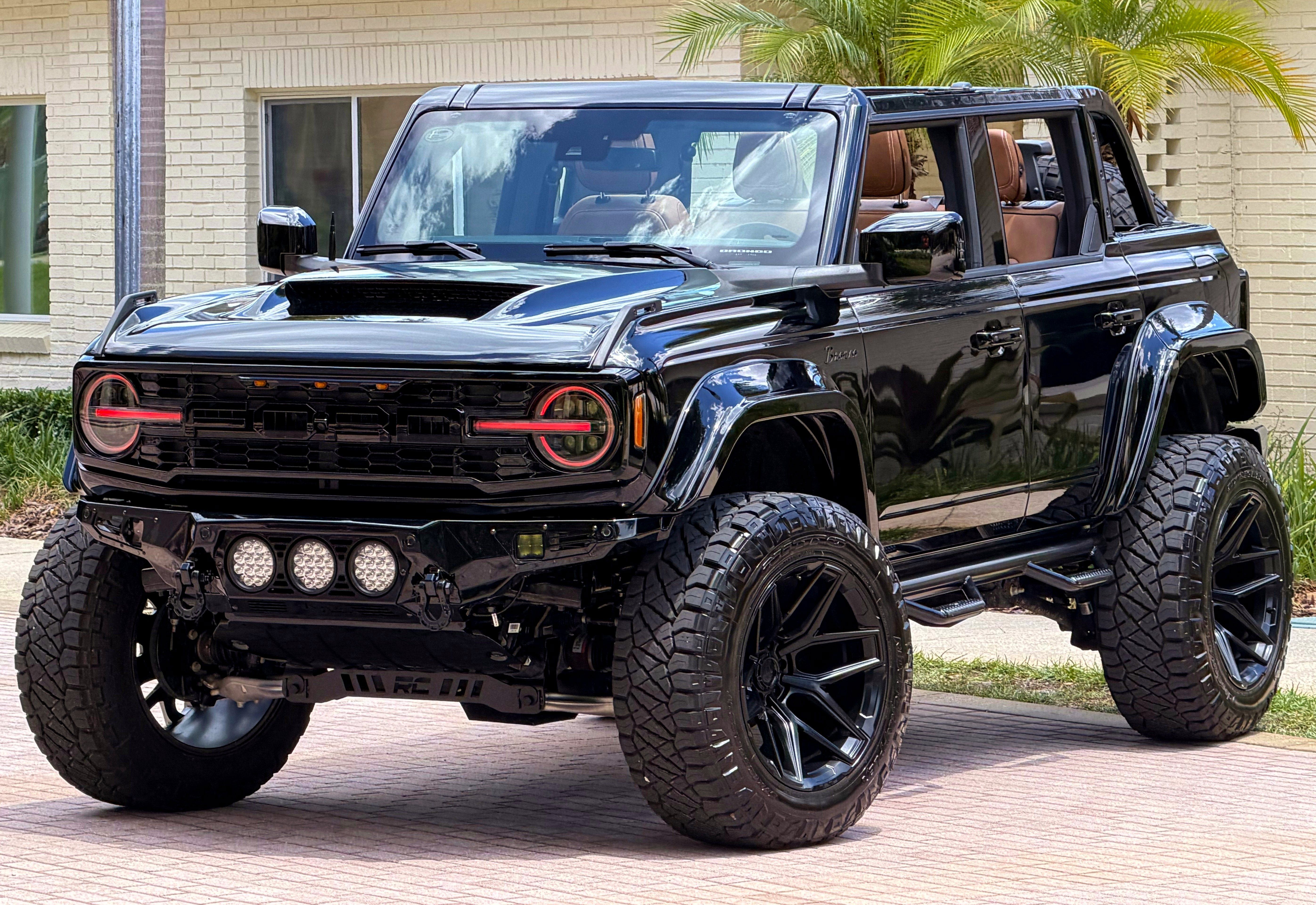 Used 2026 Ford Bronco Outer Banks AWD/4WD image 10