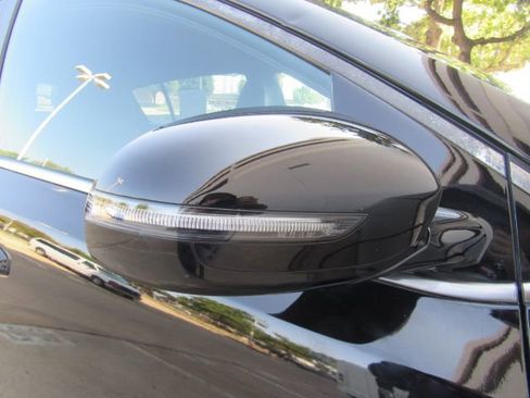 Used 2021 Kia Sportage S image 21