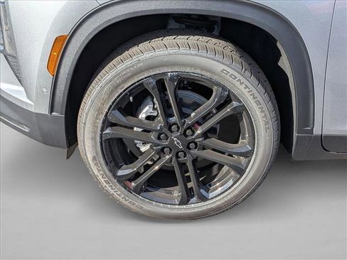 New 2026 Chevrolet Traverse LT w/ Enhanced Driving Package image 10