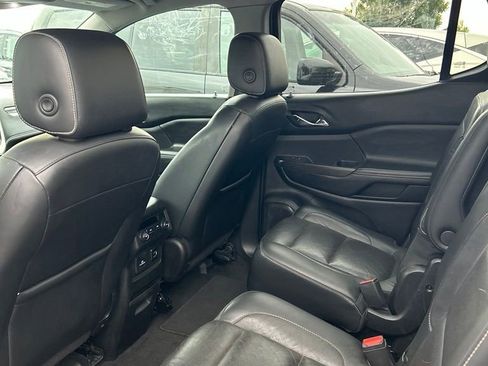 Used 2017 GMC Acadia SLT FWD image 6