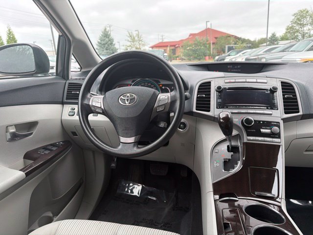 Used 2010 Toyota Venza AWD image 8