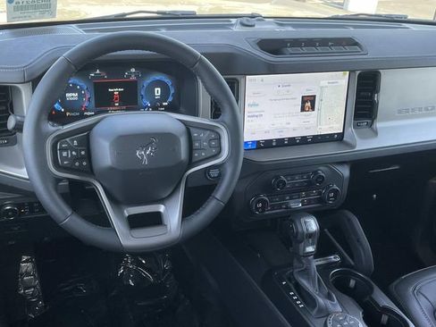 New 2026 Ford Bronco Outer Banks w/ Sasquatch Package image 6