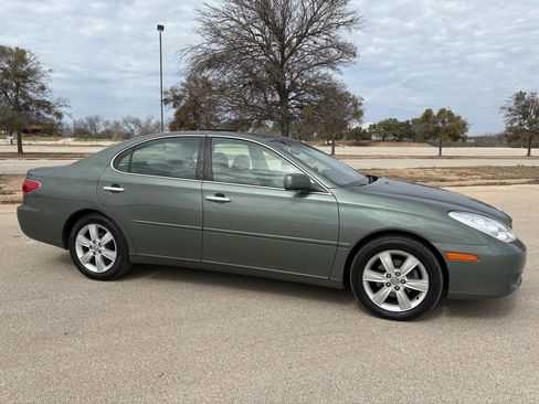 Used 2005 Lexus ES 330 image 49
