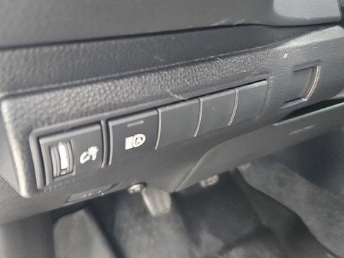 Used 2022 Toyota Corolla SE image 19