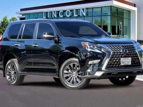 Used 2021 Lexus GX 460 Premium w/ Accessory Package AWD/4WD image 2