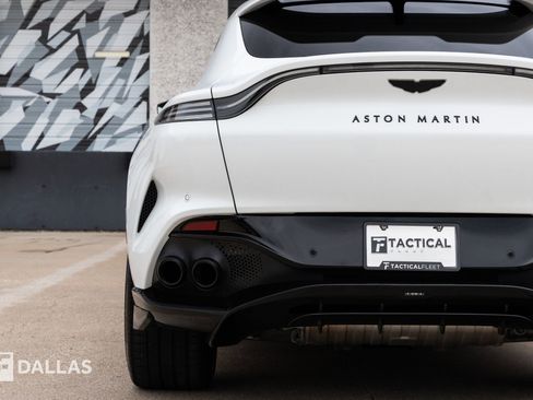 Used 2025 Aston Martin DBX 707 image 14