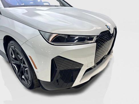 Used 2023 BMW iX M60 w/ Executive Package AWD/4WD image 17