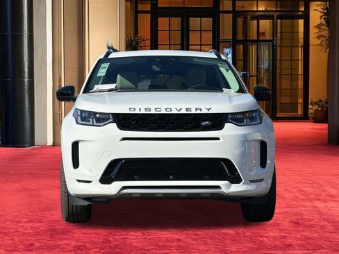 New 2025 Land Rover Discovery Sport S image 7