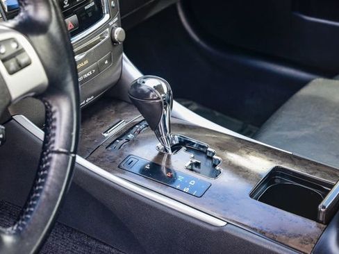 Used 2015 Lexus IS 350C w/ Luxury Package image 21