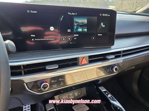 New 2026 Kia Sorento SX Prestige AWD/4WD image 11