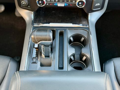 Used 2021 Ford F150 Lariat w/ Equipment Group 502A High image 14