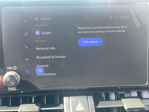 Used 2025 Toyota RAV4 XLE image 21