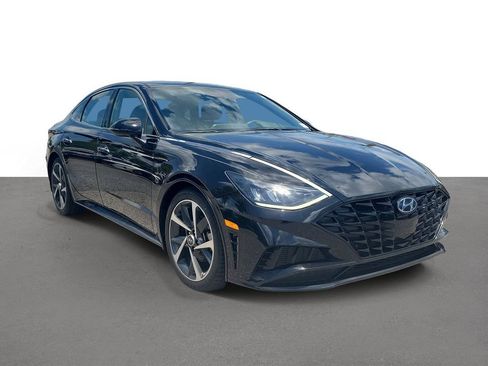 Used 2021 Hyundai Sonata SEL Plus FWD image 2