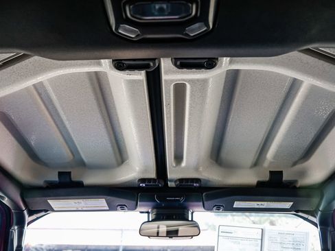 Used 2021 Jeep Wrangler Unlimited Sport image 16