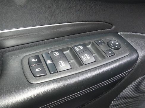 Used 2022 Dodge Durango SXT AWD/4WD image 20