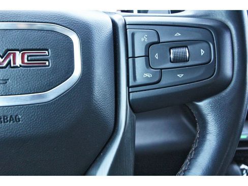 Used 2022 GMC Sierra 1500 AT4 w/ AT4 Premium Package AWD/4WD image 18