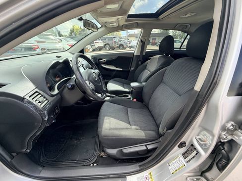 Used 2009 Toyota Corolla XRS FWD image 32
