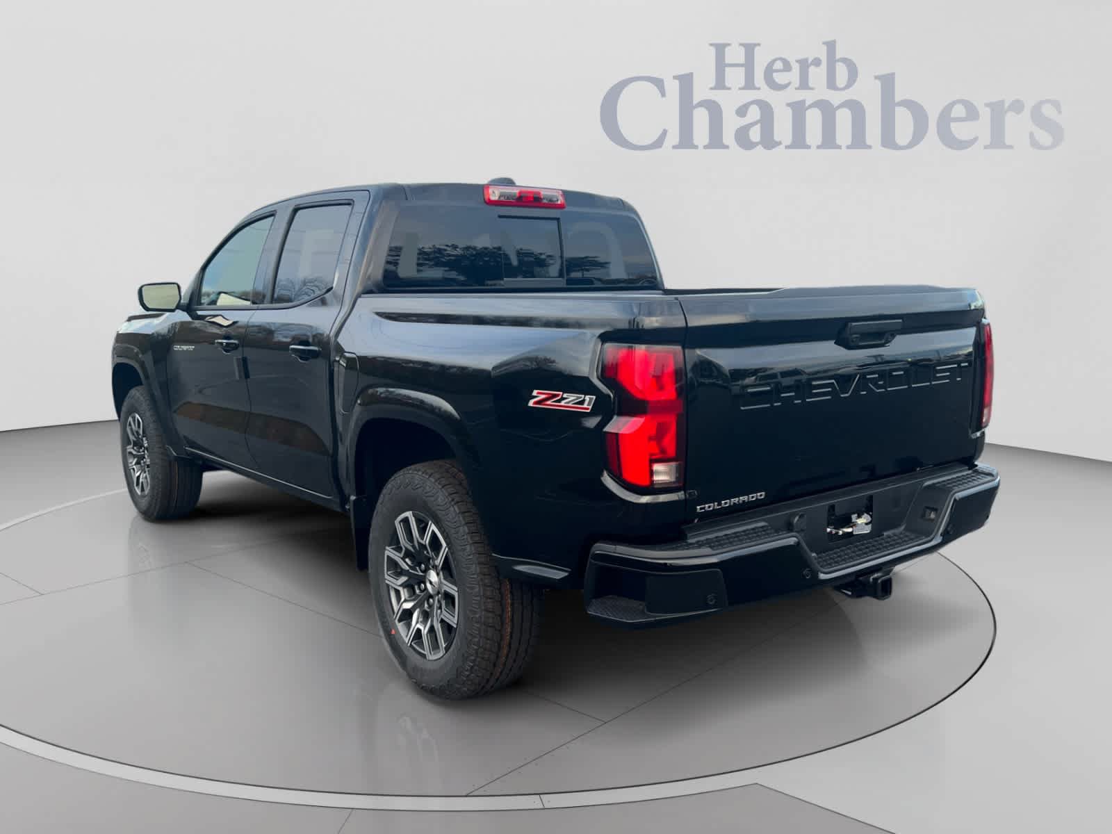 New 2026 Chevrolet Colorado Z71 w/ Technology Package AWD/4WD image 3