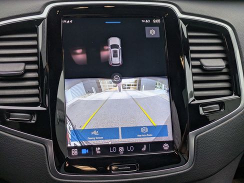 Certified 2023 Volvo XC90 T8 Ultimate image 21