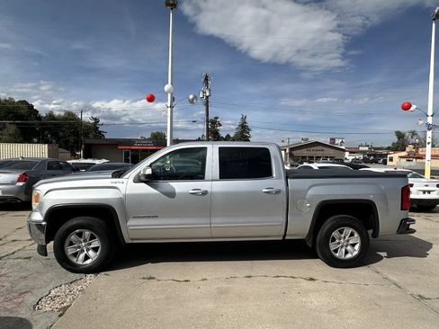 Used 2014 GMC Sierra 1500 SLE w/ SLE Value Package AWD/4WD image 4