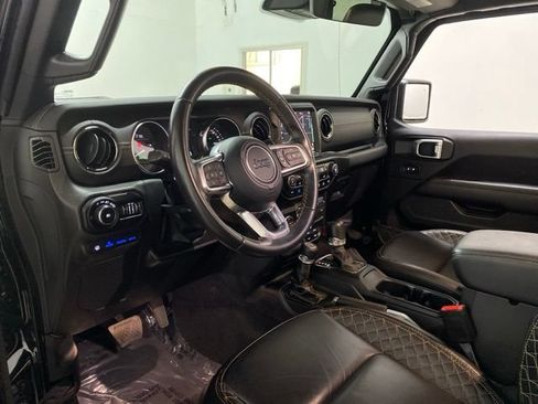 Used 2022 Jeep Wrangler Unlimited Sahara AWD/4WD image 65