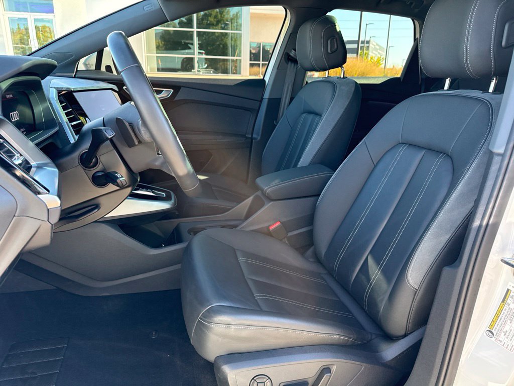 Used 2024 Audi Q4 e-tron Premium Plus w/ Premium Plus AWD/4WD image 9