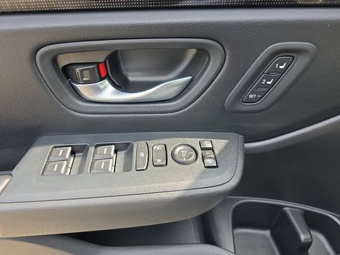 New 2025 Honda Pilot Black Edition image 24