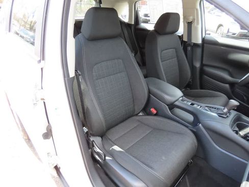 Certified 2023 Honda HR-V LX image 16