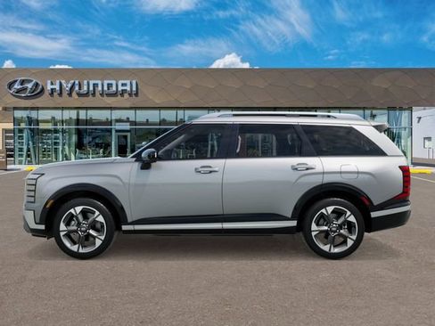 New 2026 Hyundai Palisade Limited FWD image 3