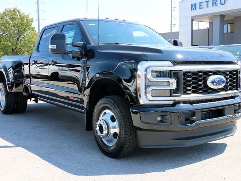 New 2026 Ford F350 Platinum AWD/4WD image 4