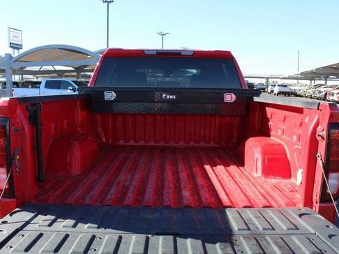 Used 2022 GMC Sierra 1500 Elevation w/ X31 Off-Road Package image 5