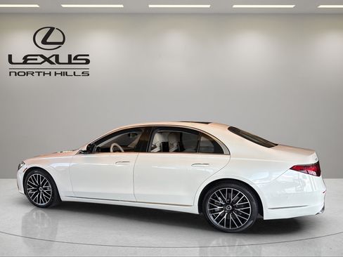 Used 2021 Mercedes-Benz S 580 4MATIC Sedan image 9