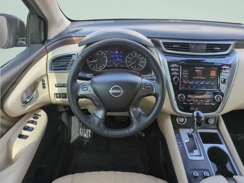 Certified 2023 Nissan Murano Platinum w/ Cargo Package FWD image 12
