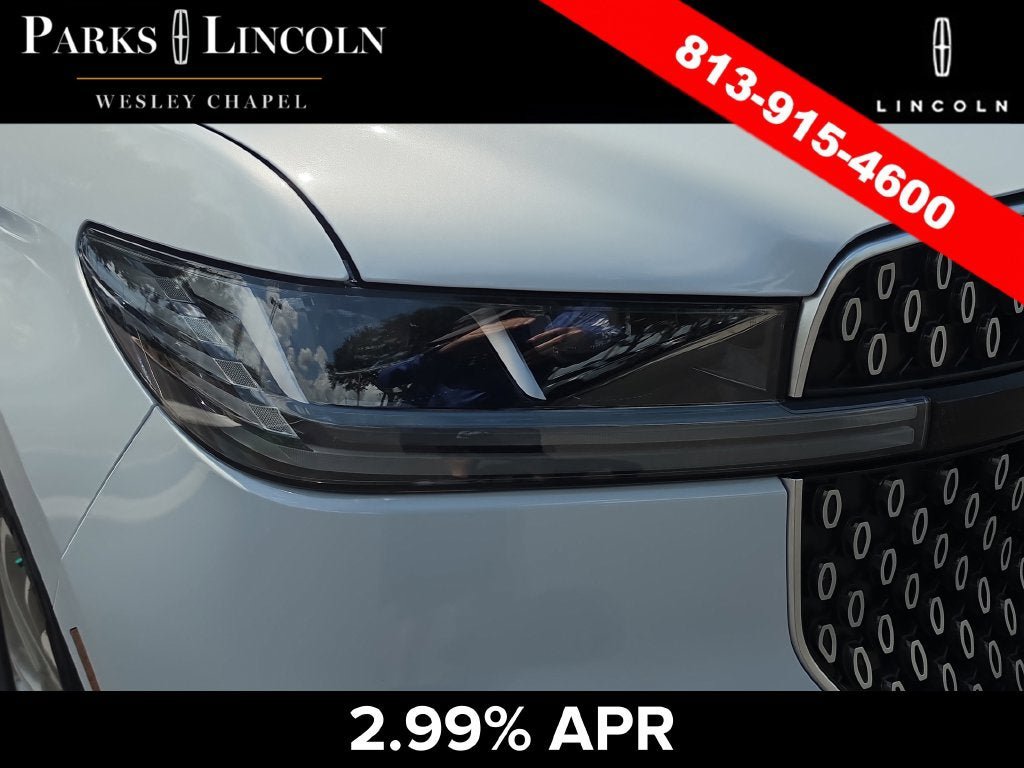 Certified 2025 Lincoln Navigator Reserve AWD/4WD image 6