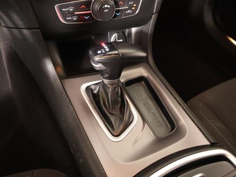 Used 2023 Dodge Charger SXT w/ Cold Weather Package RWD image 8