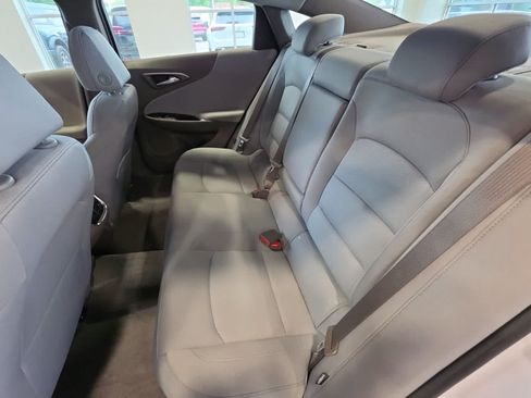 Used 2023 Chevrolet Malibu LT w/ LPO, Floor Liner Package FWD image 28